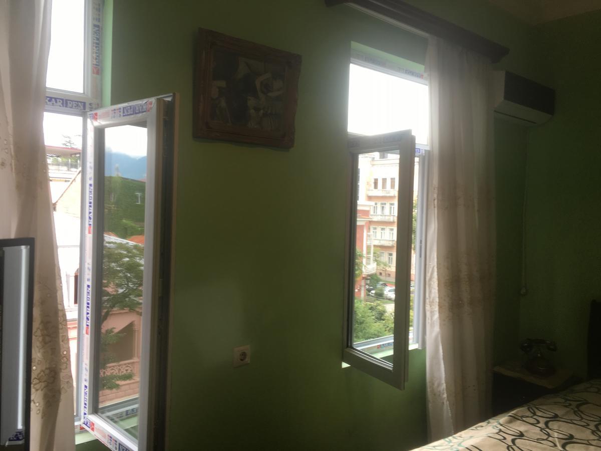 Duru'S Apartment With 3 Bedrooms Batoumi Extérieur photo